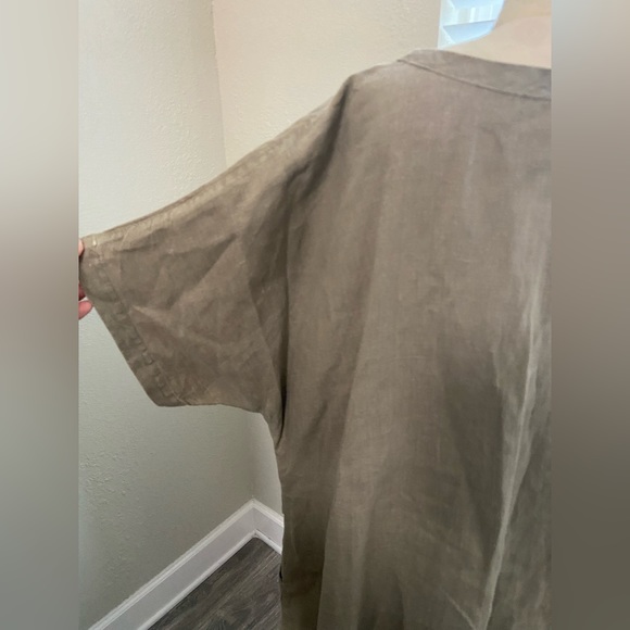 B. Hadikusumo 100% Linen Top One Size Fits All - Picture 9 of 15